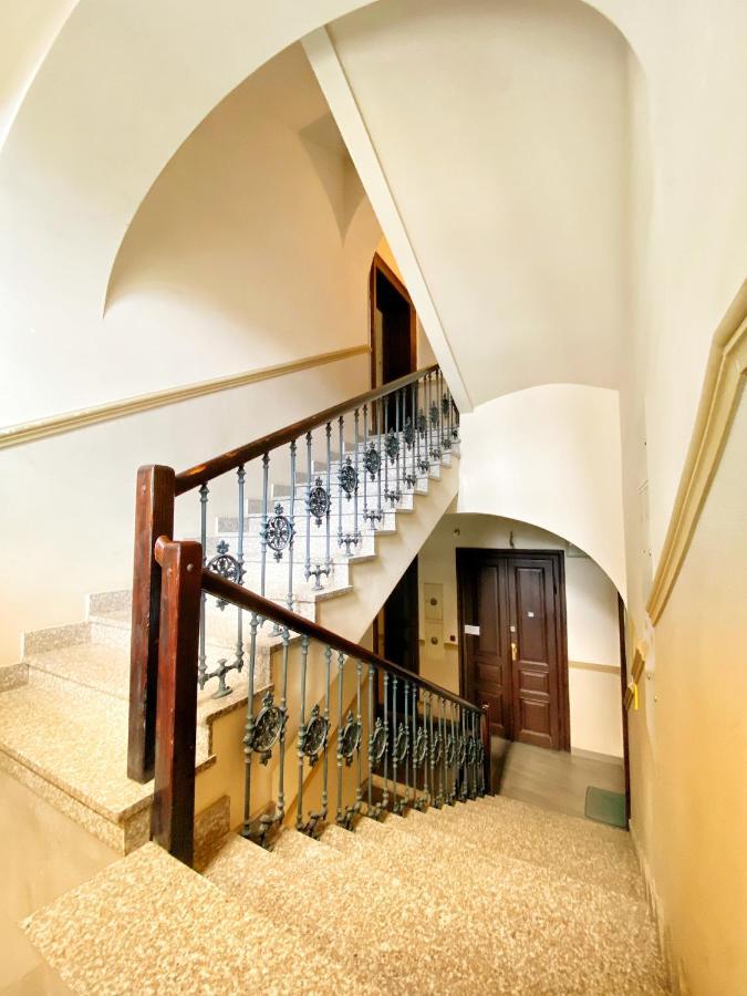 Apartament Bialy Z Jacuzzi Krakov Exteriér fotografie